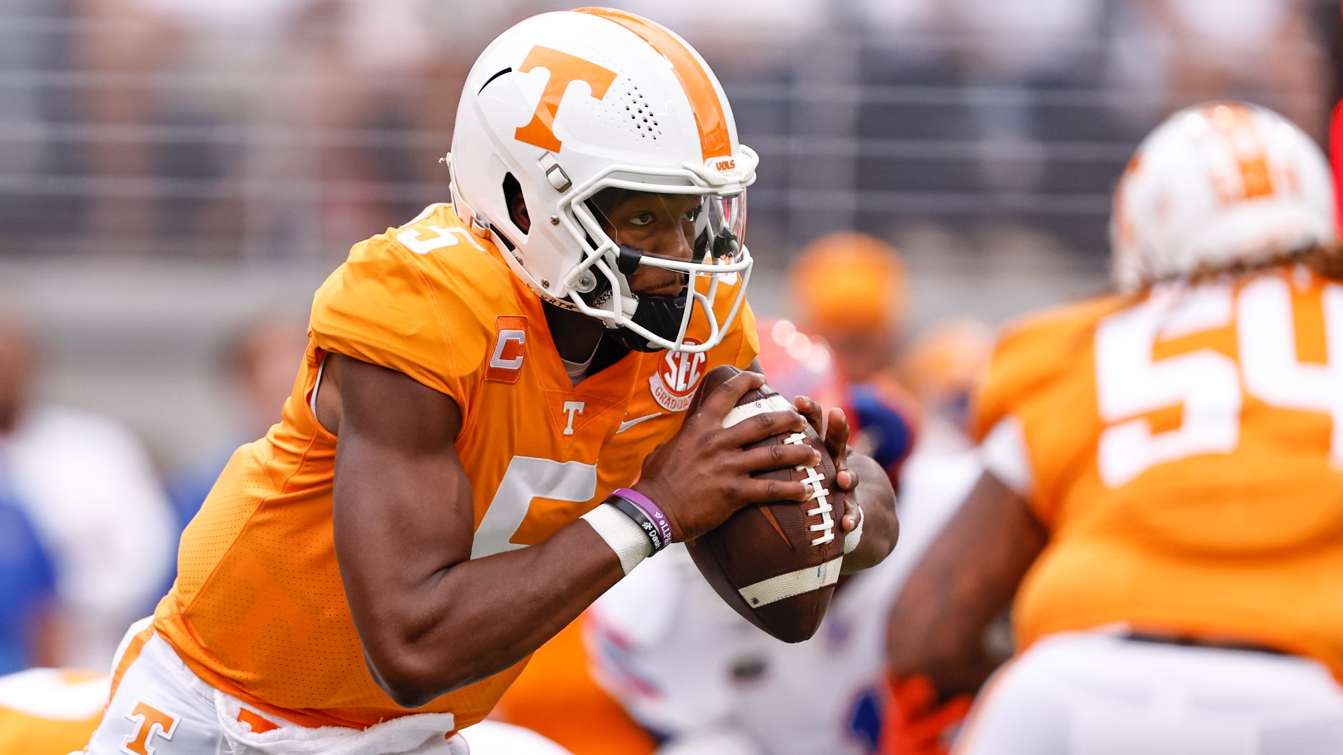 Vols' Hendon Hooker, Javontez Spraggins Earn SEC Weekly Awards | Wbir.com