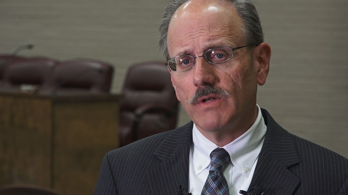 Rob Britt, Blount County's director of schools, to retire in June 2022 - Vimarsana News