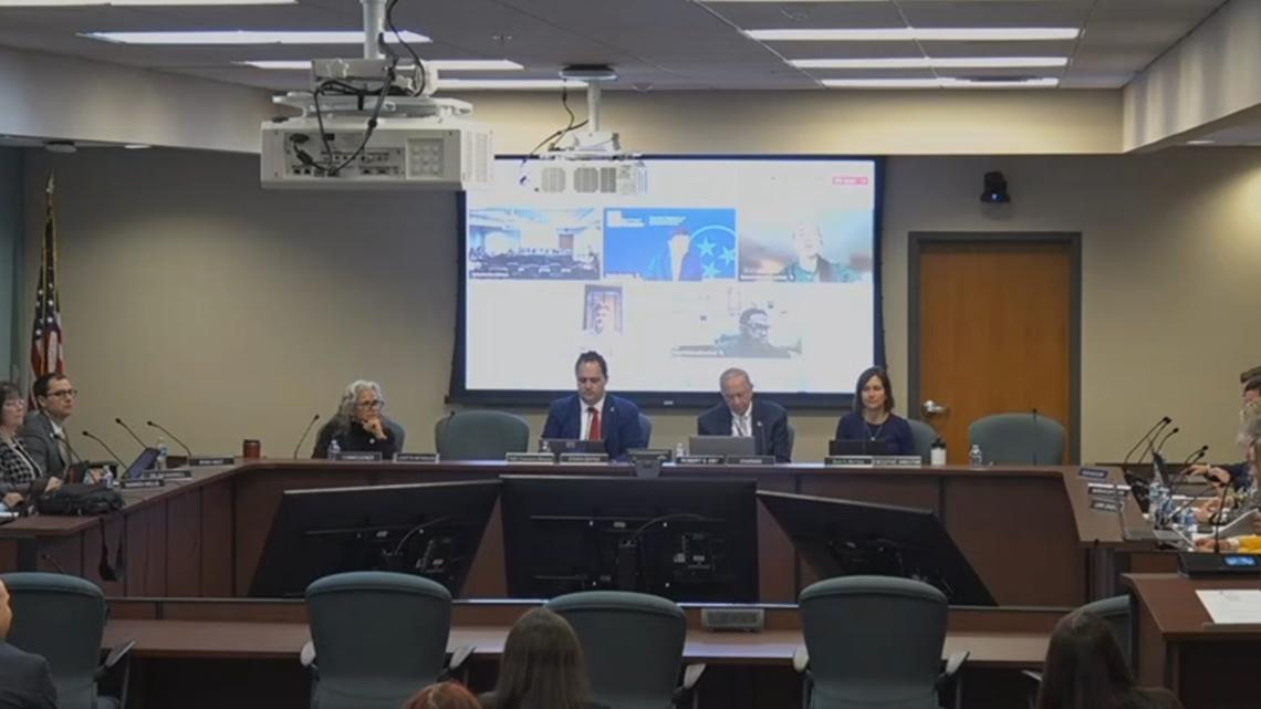 'Emergency rules' for school voucher program passes Tennessee board