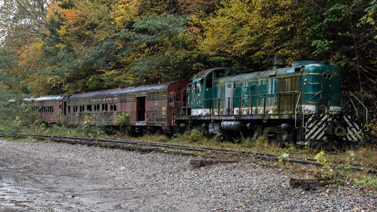 Abandoned Places: New River Scenic Railway Train