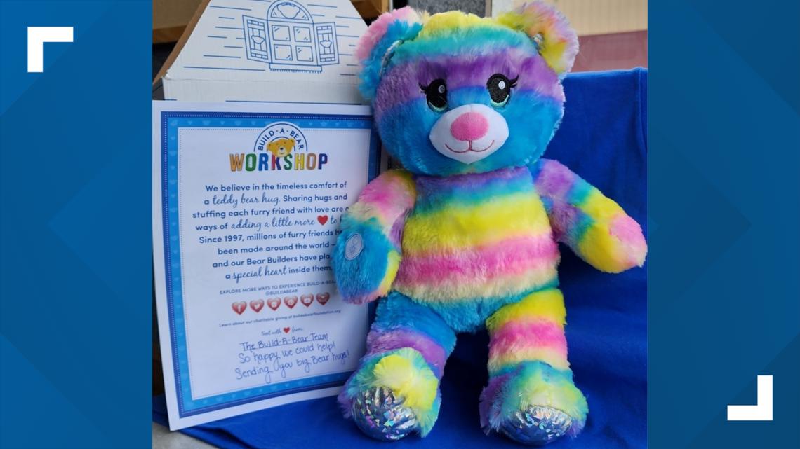 After original toy lost, Build-A-Bear gives 4-year-old a matching bear with  late mother's heartbeat