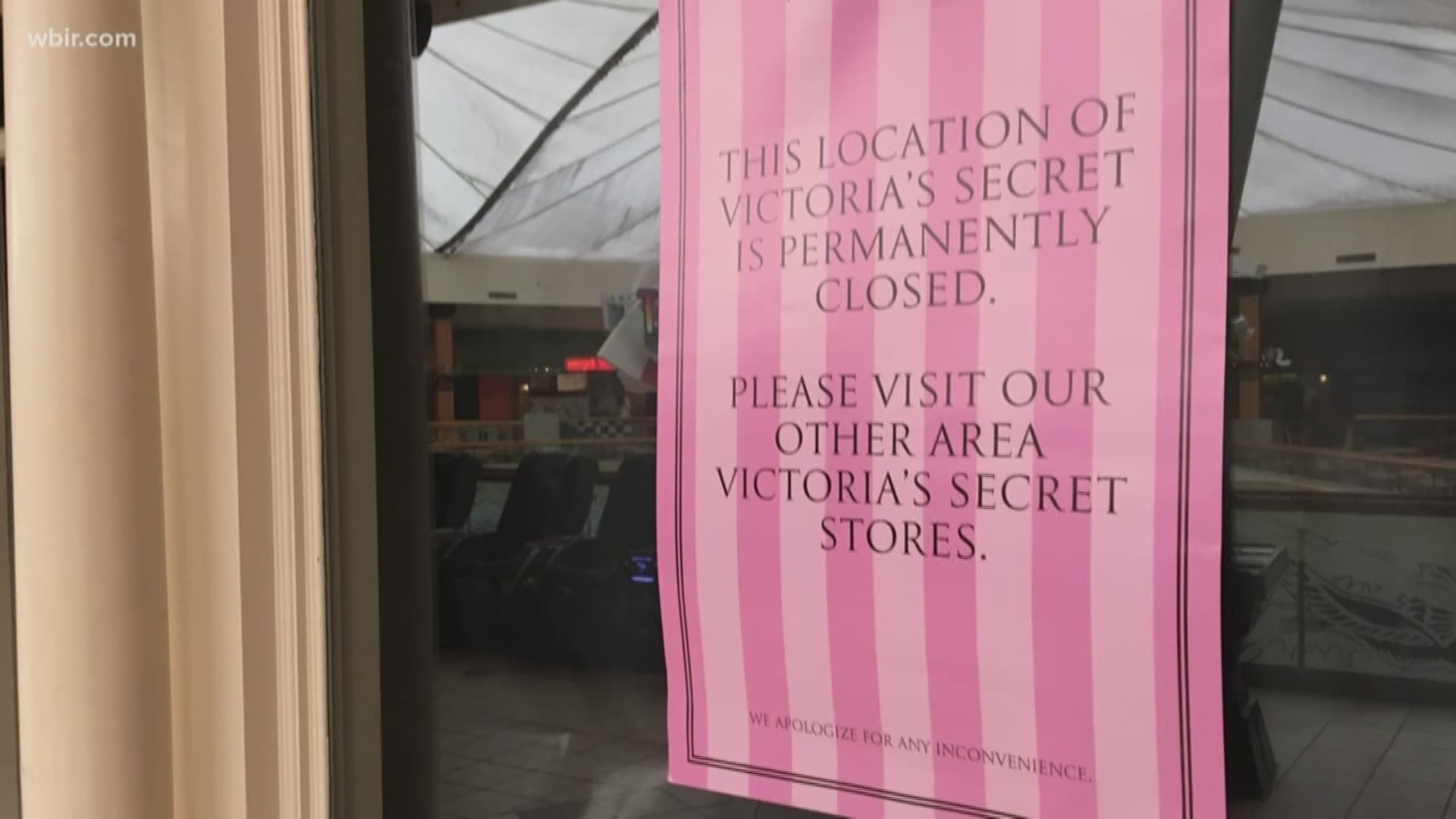 A sign on the store's door says it's now permanently closed.