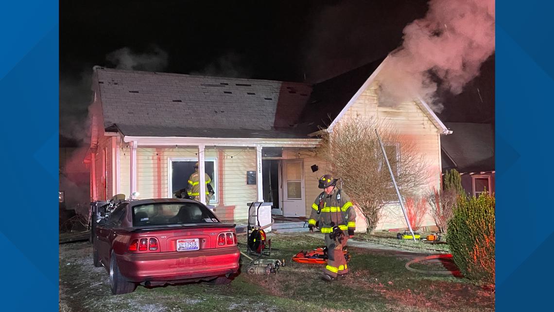 KFD: One dog dead after overnight house fire in North Knoxville | wbir.com