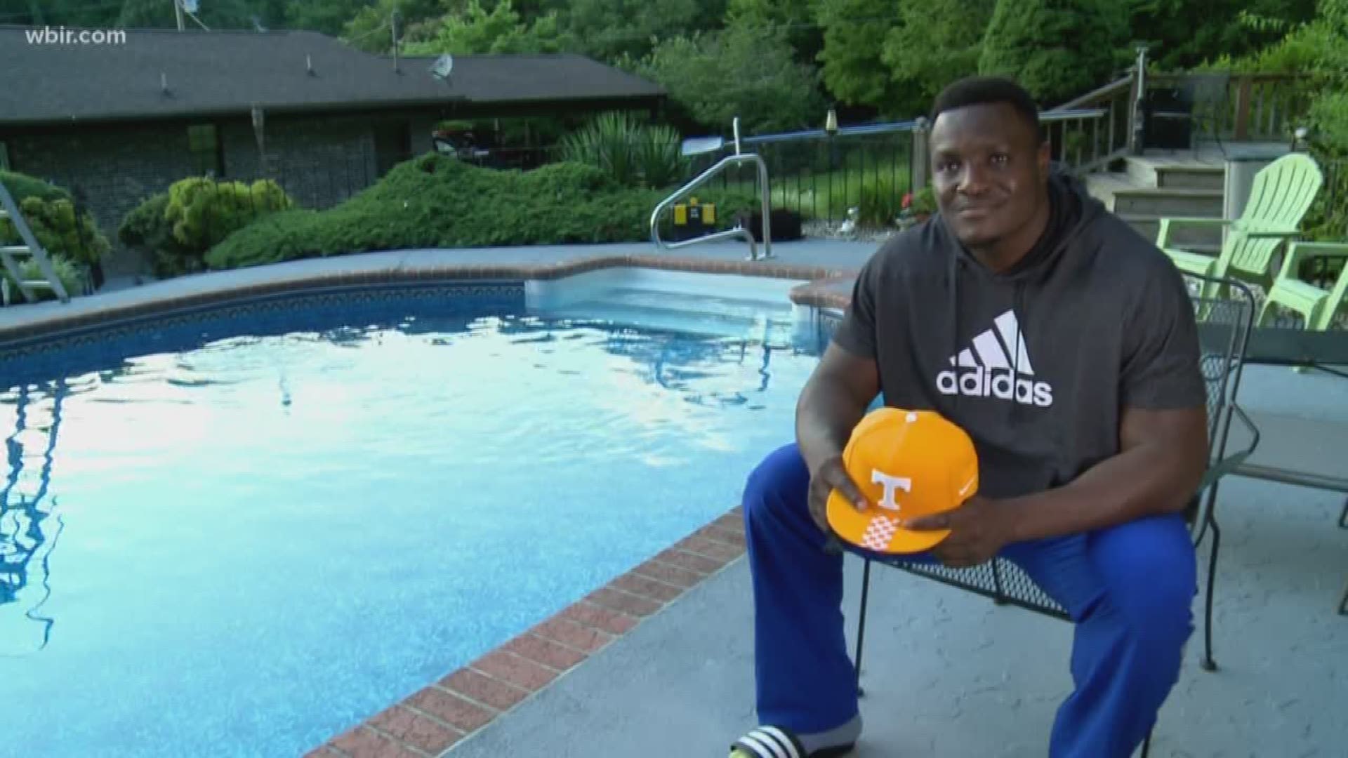 Louis Fernandez caught up with the newest Vols commit... a young man from Nigeria that now calls East Tennessee home.
