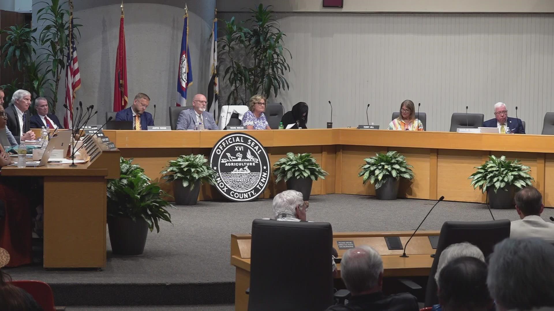 Mayor Glenn Jacobs and Commissioner Randy Smith proposed changing the ordinance this spring.