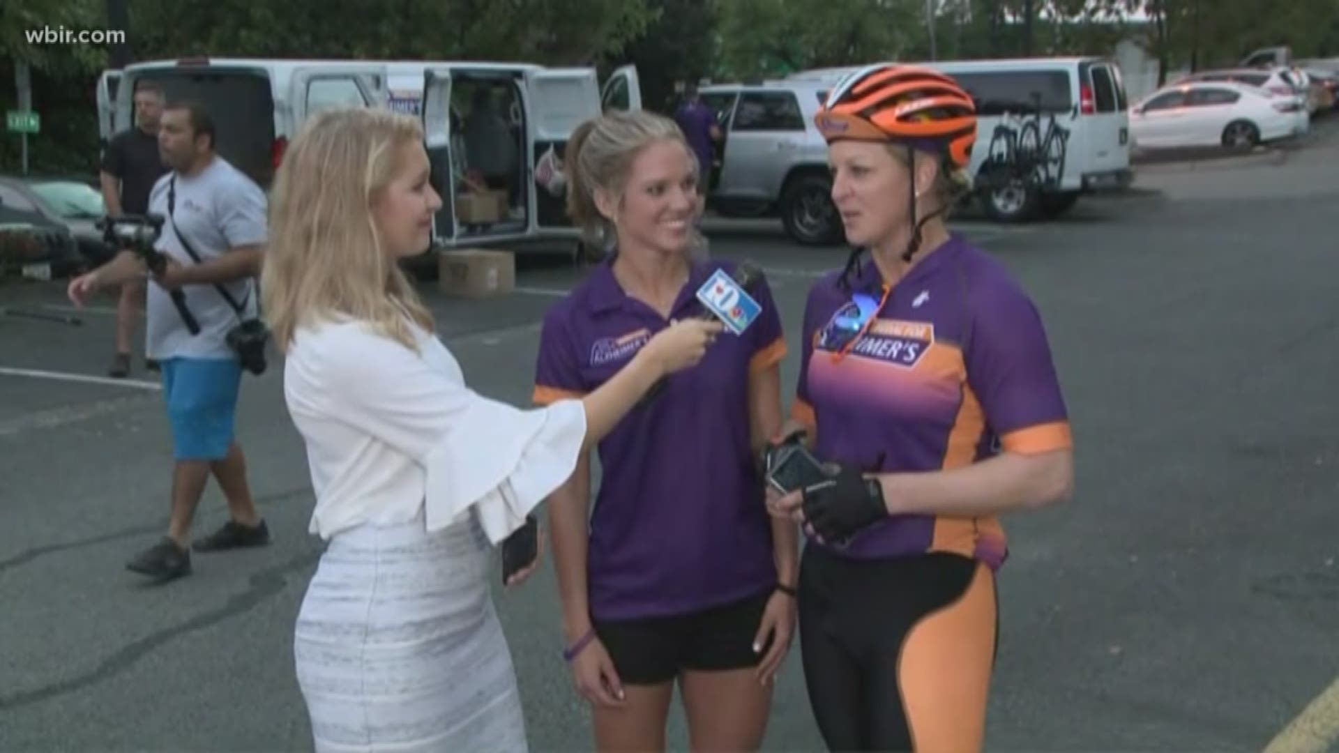 Cyclist leave Knoxville on an over 1,000 mile ride to raise money for Alzheimer's.