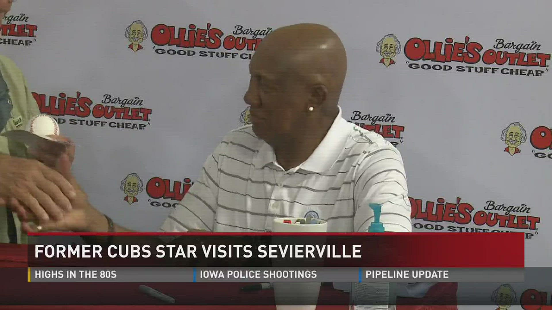 Former Chicago Cubs and Hall of Fame pitcher Fergie Jenkins is in East Tennessee ahead of Wednesday night's World Series Game 7 between the Cubs and Cleveland Indians.