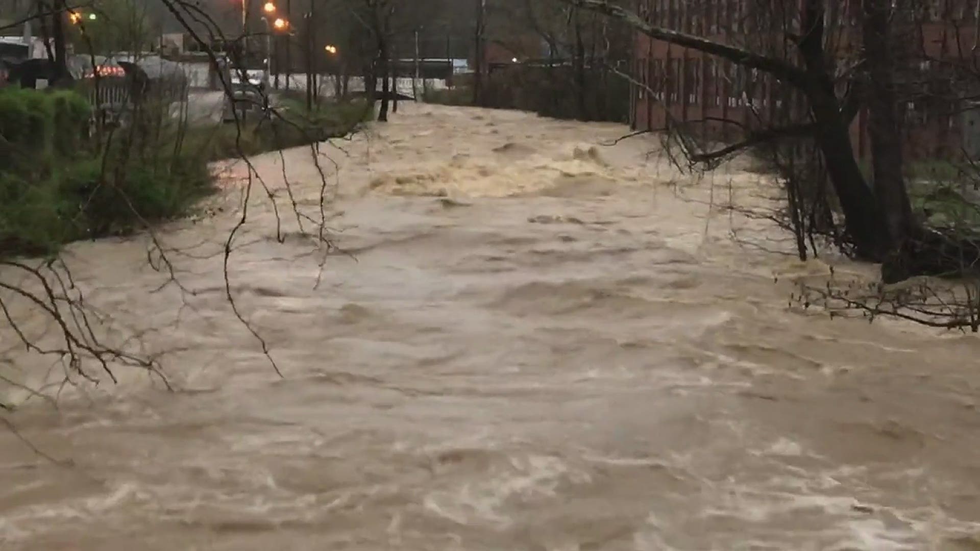 Knoxville flooding: High water in usual spots after heavy rain | wbir.com