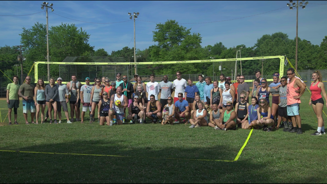 Knoxville volleyball community hosts tournament in honor of fallen
