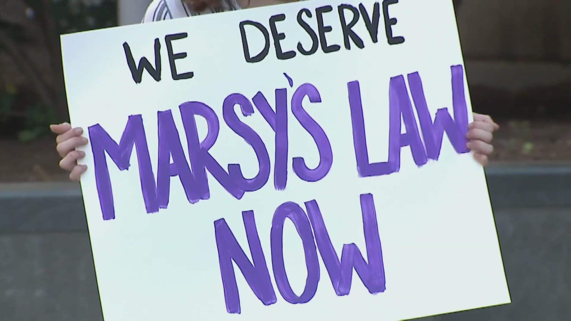 The proposal would add language to the Tennessee Constitution guaranteeing that victims can confer with prosecutors and be present for all court proceedings.