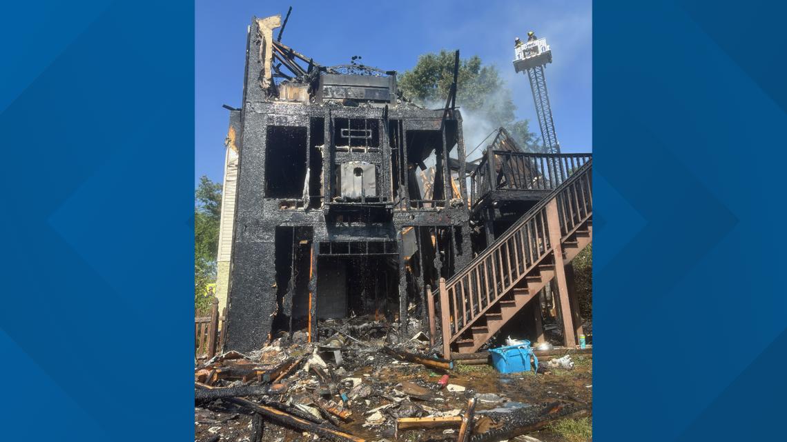 Rural Metro Fire said all occupants were safe outside when crews arrived and no injuries were reported.