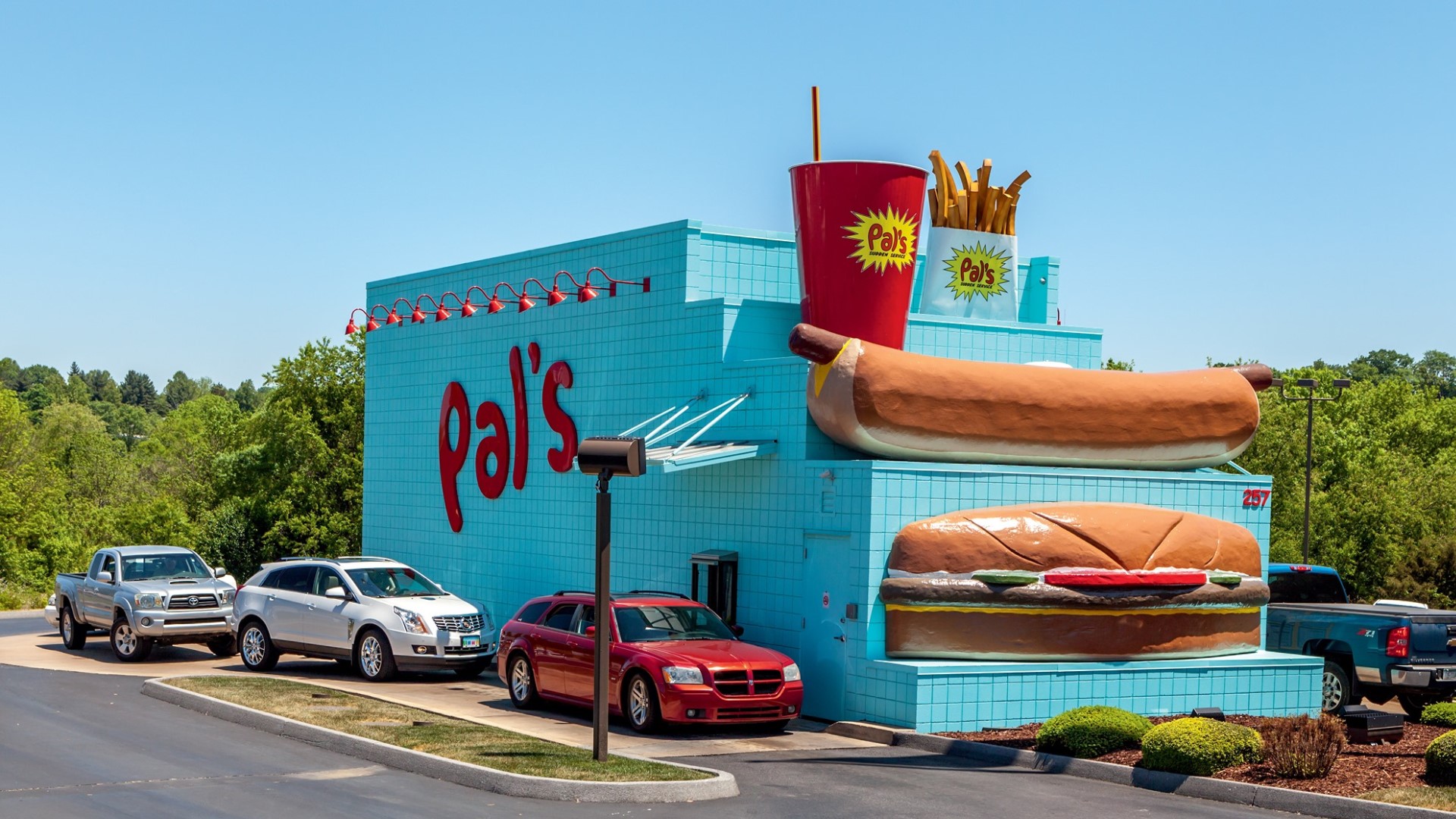Some people are claiming Tri-Cities-based "Pal's" is headed to Knoxville. Sadly, that claim isn't true -- but the fast food chain has showed interest in eventually making that a reality.