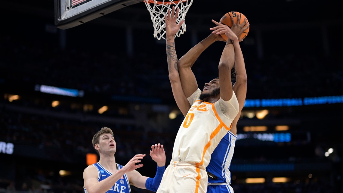 Tennessee Men s Basketball Team Accused Of Playing Physically Wbir 9-tennessee-vols-basketball-takes-on-mississippi-state-at-thompson