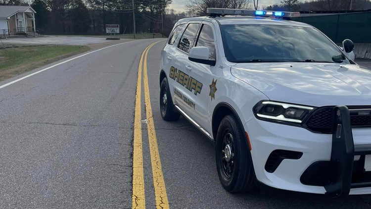 LCSO: Highway 70 West in Lenoir City shut down due to gas leak