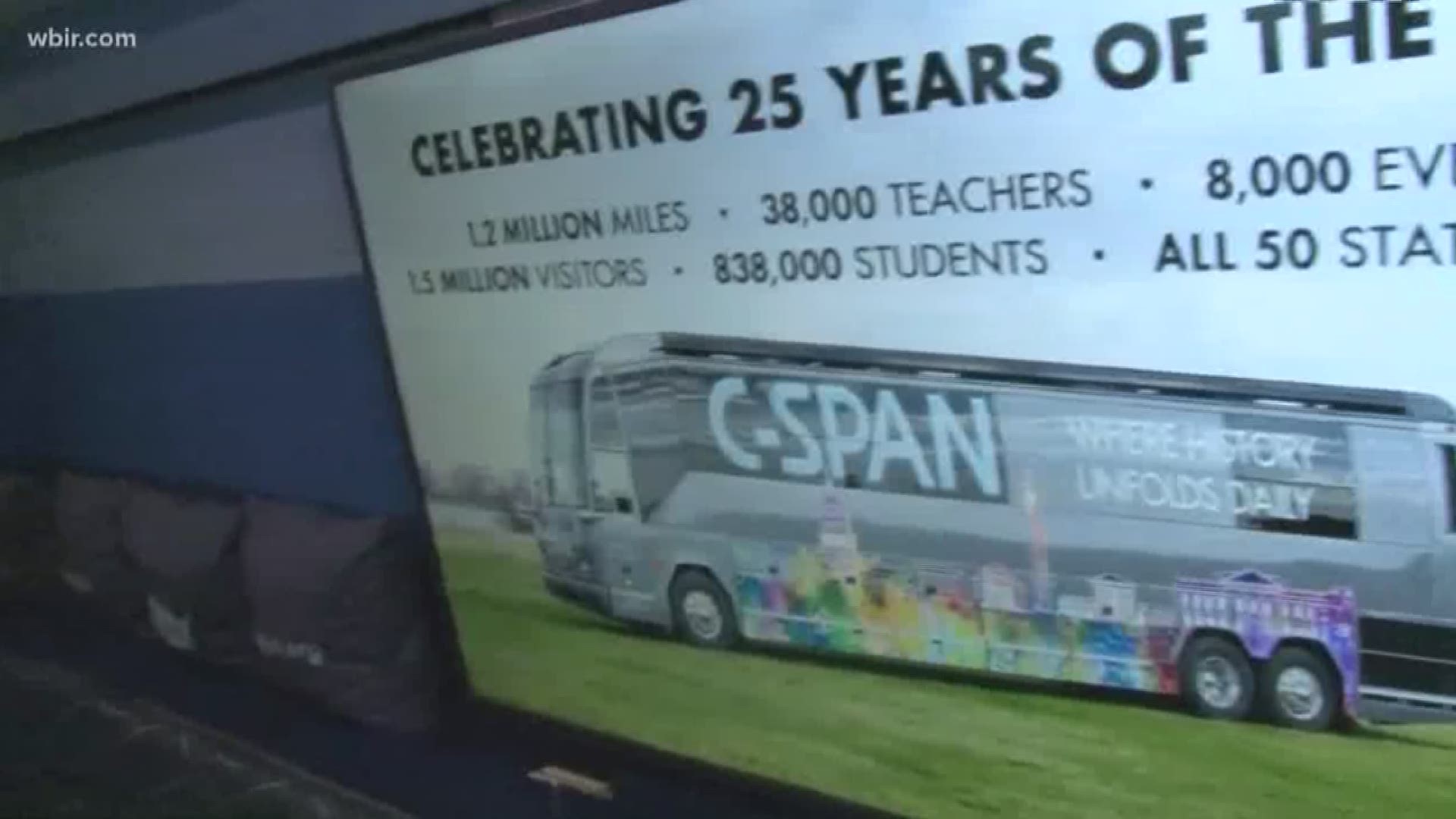 10News Reporter Yvonne Thomas gives us a look inside the bus that will help students learn about politics.