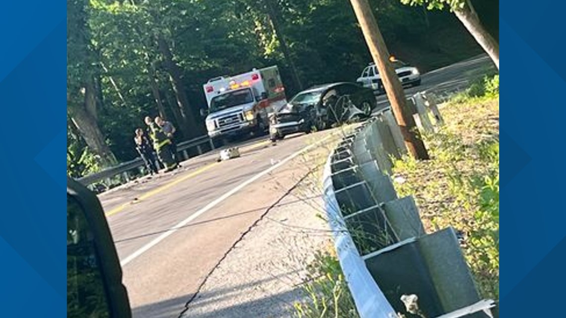 KPD: One person dead after motorcycle crash in North Knoxville - Vimarsana News