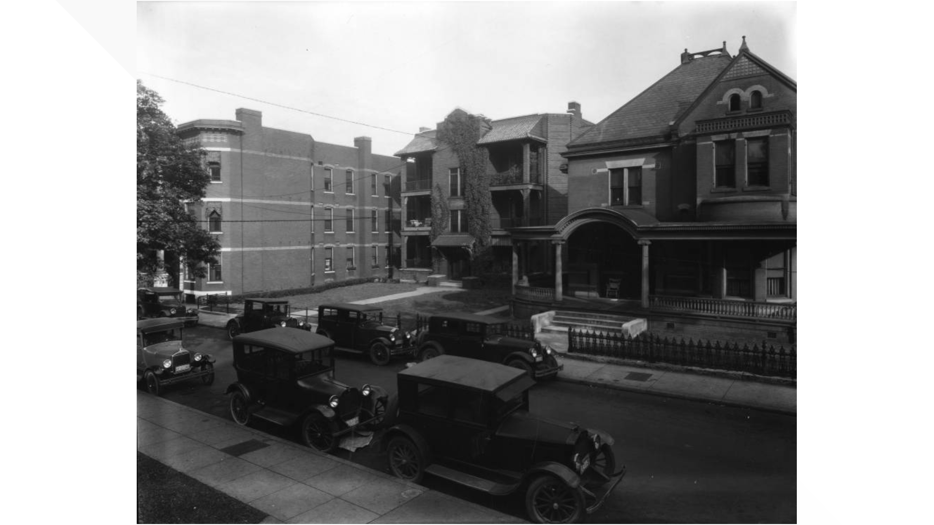History of Knoxville's Cumberland Avenue Strip