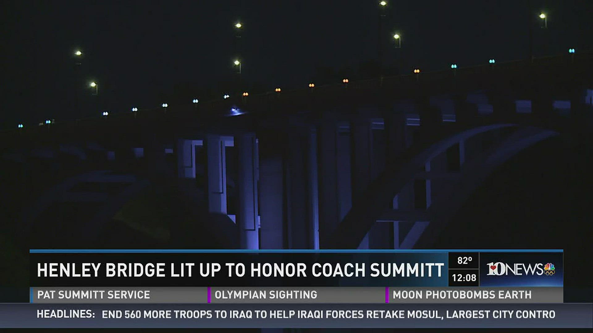 Knoxville city officials will light the Henley Bridge orange to honor the late Pat Summitt.