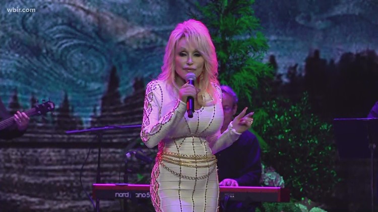 Dolly Parton inducted into the Rock & Roll Hall of Fame despite originally pulling nomination