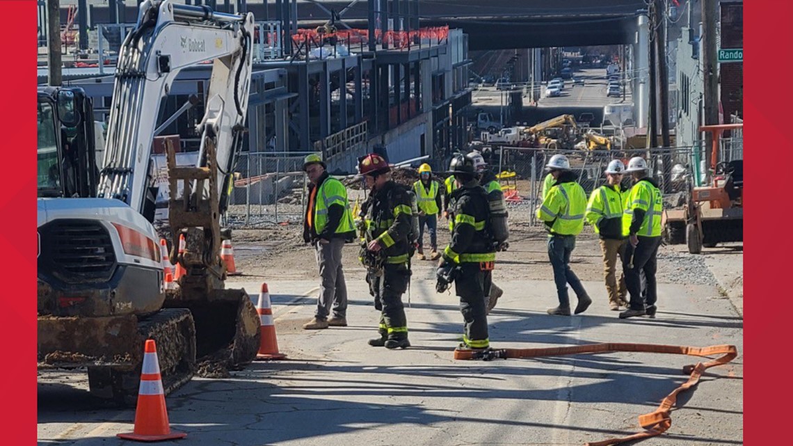 KFD responds to gas main break in Knoxville