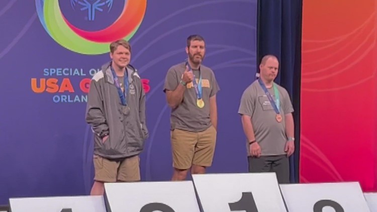 Maryville athlete brings two Special Olympic powerlifting medals home to East Tennessee
