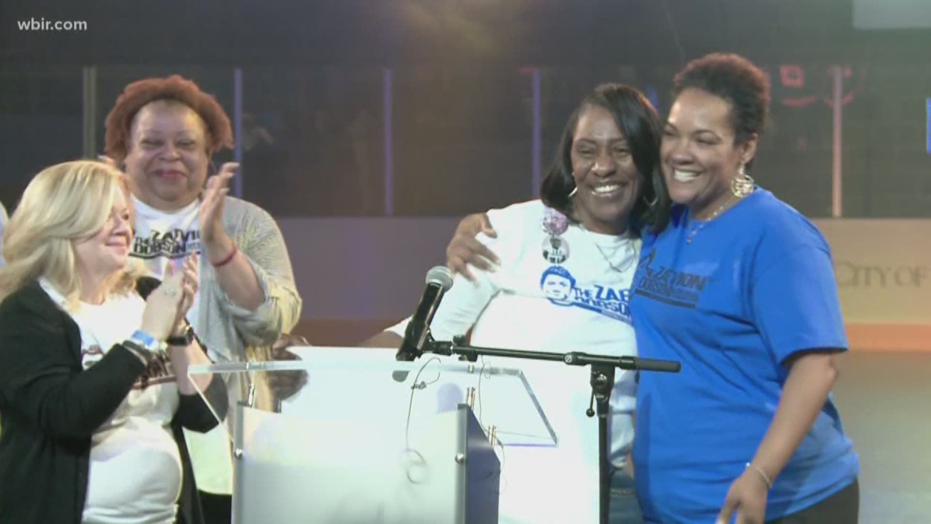 The Change Center got a $10,000 check Sunday from the Zaevion Dobson Memorial Foundation. Zaevion's mother, Zenobia Dobson, presented it at the fourth annual "Skate for Zae" event.
