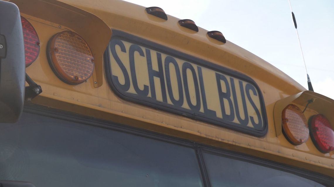 Tennessee lawmaker looking to change minimum age for school bus drivers