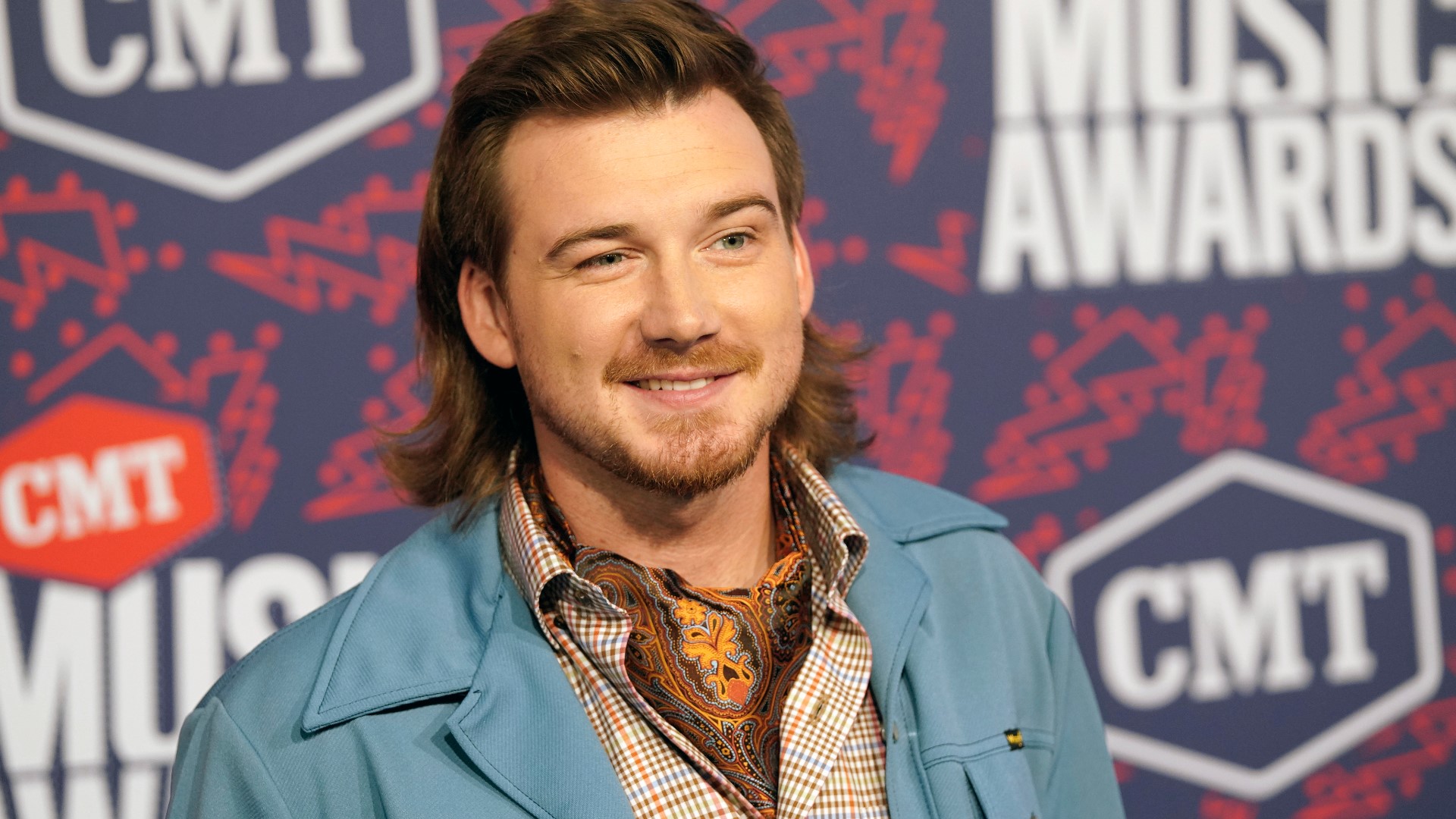 Nashville police confirmed Morgan Wallen was arrested for throwing a chair off the roof of a 6-story bar.