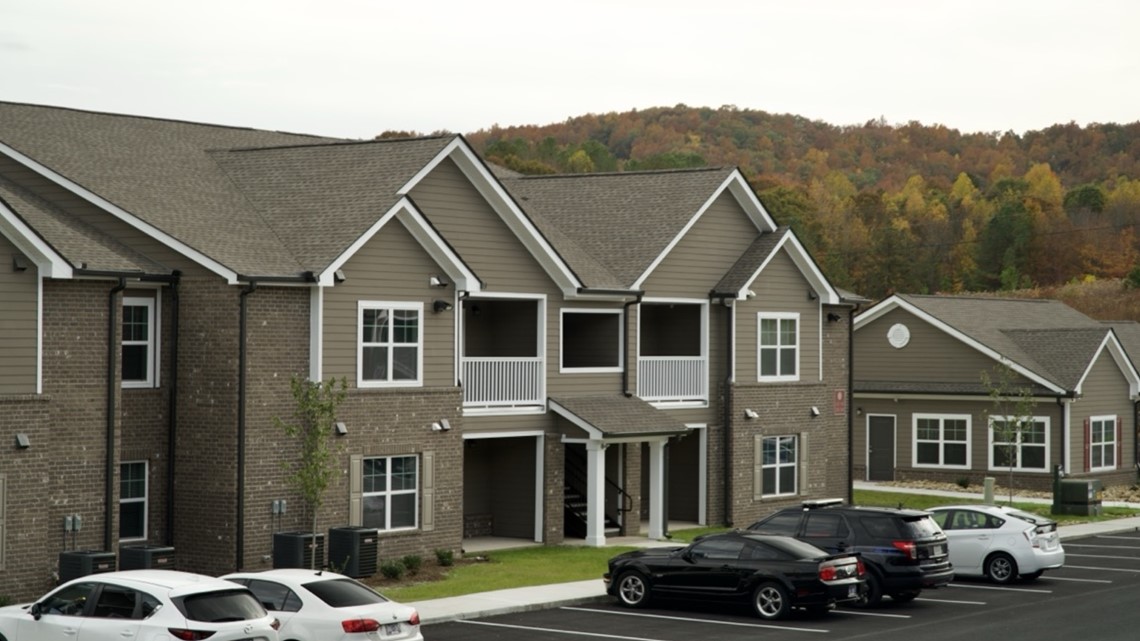 Scott County leaders cut ribbon on new affordable housing apartments in Oneida - Vimarsana News