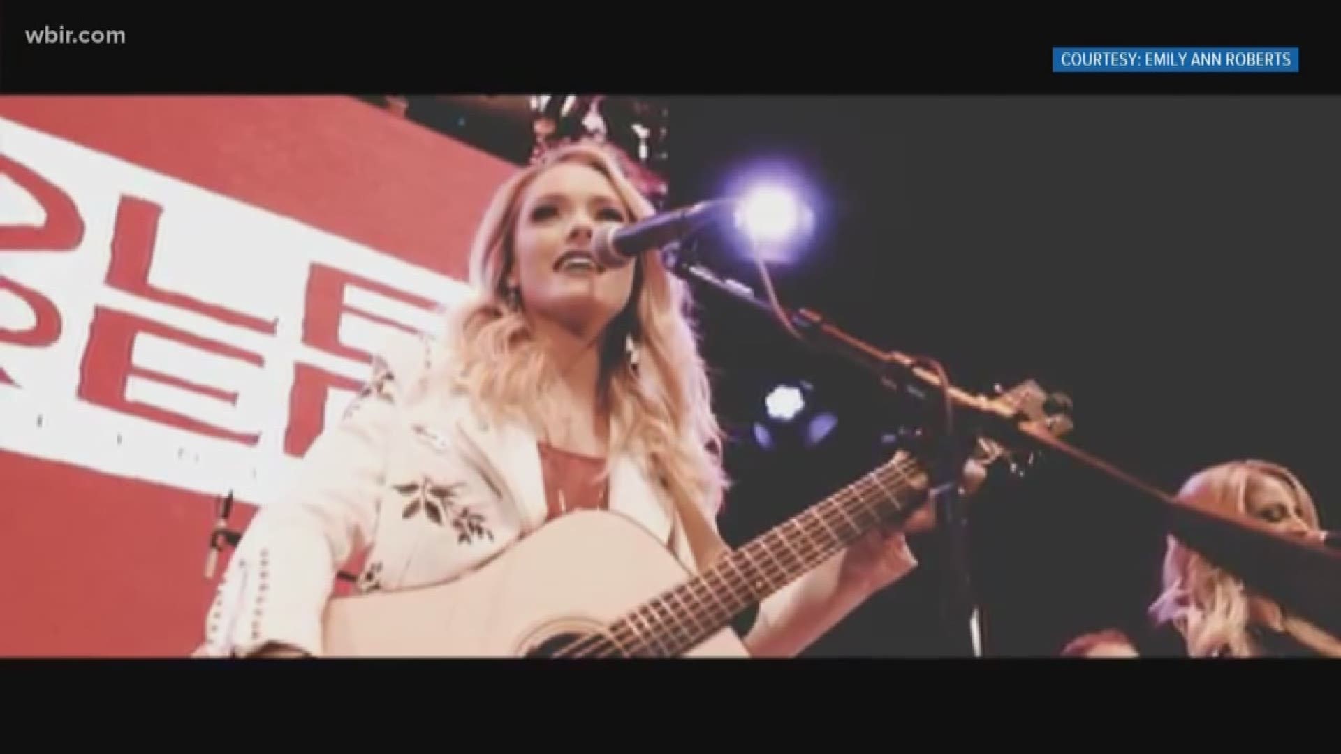 Emily Ann Roberts drops video, returns to The Voice | wbir.com
