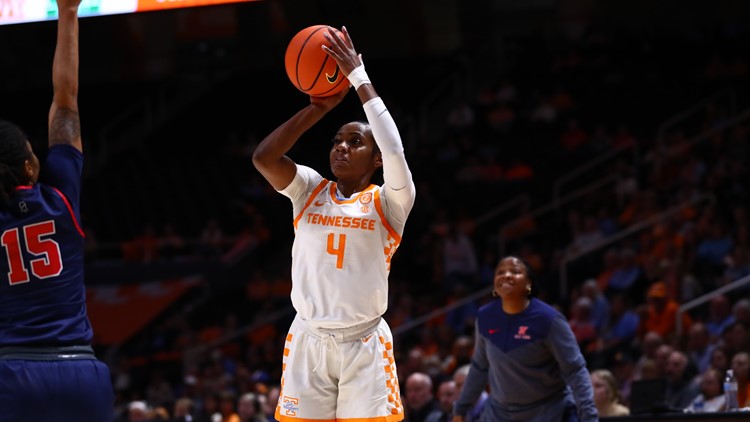 Tennessee uses defense to put away Ole Miss, 65-51