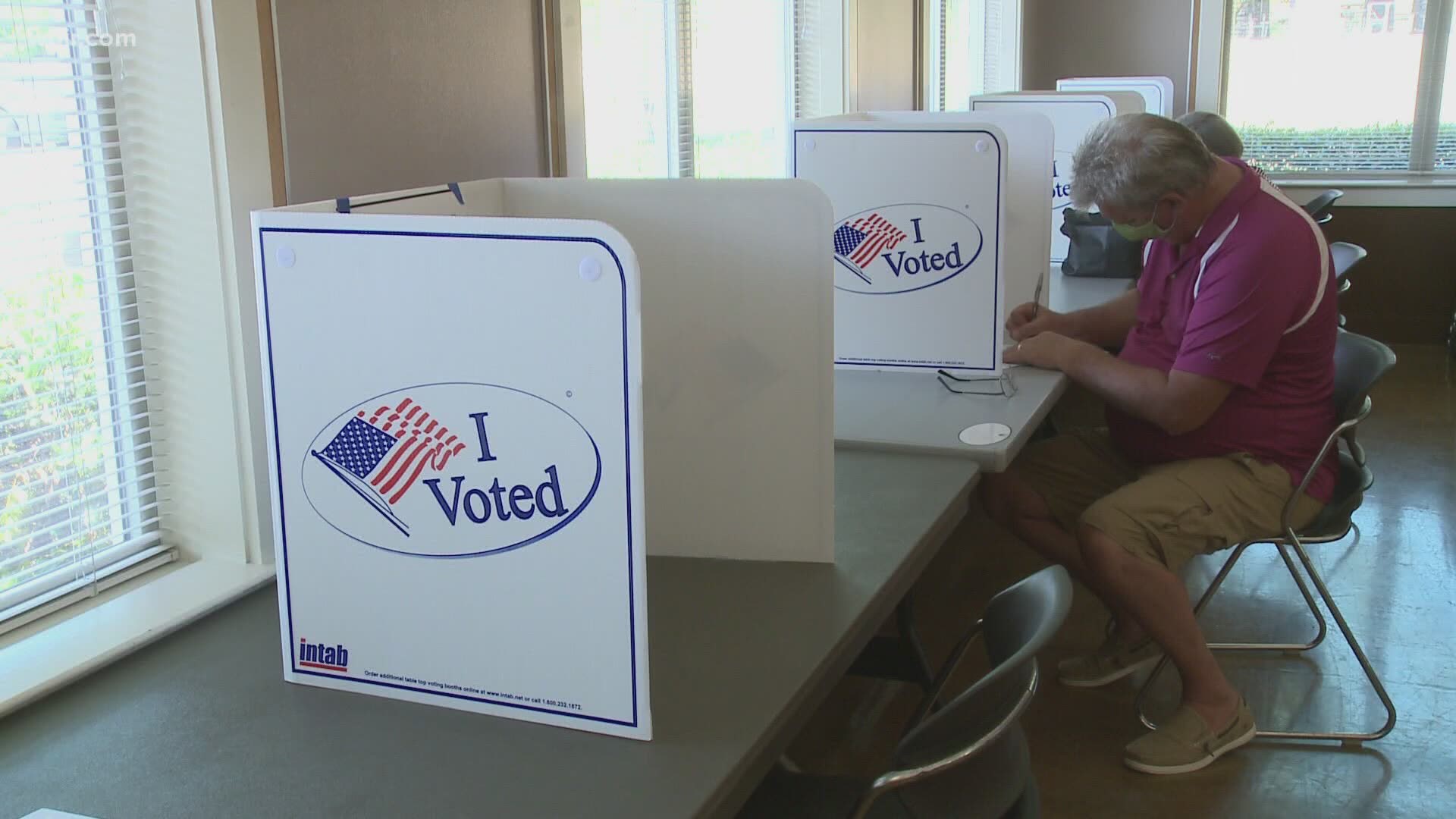 In just a few hours, Tennesseans will begin to cast their ballots in the Federal and State Primary. Here's what you need to know before you head to the polls.