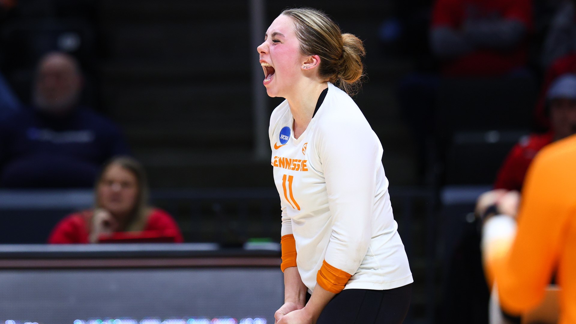 Tennessee volleyball defeats Western Kentucky, advances to NCAA