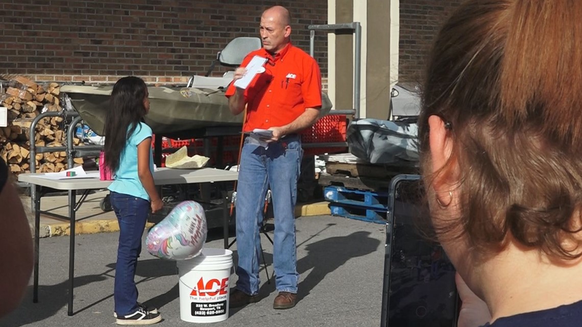 Ace Hardware honors kind Newport third grader with gifts - Vimarsana News