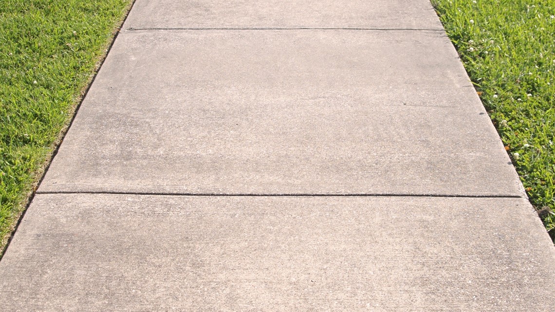 Knoxville officials say adding more sidewalks will take time - Vimarsana News