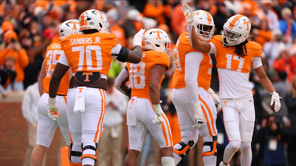 Tennessee doesn't make the cut for AP Top 25 Poll going into the College Football Playoffs