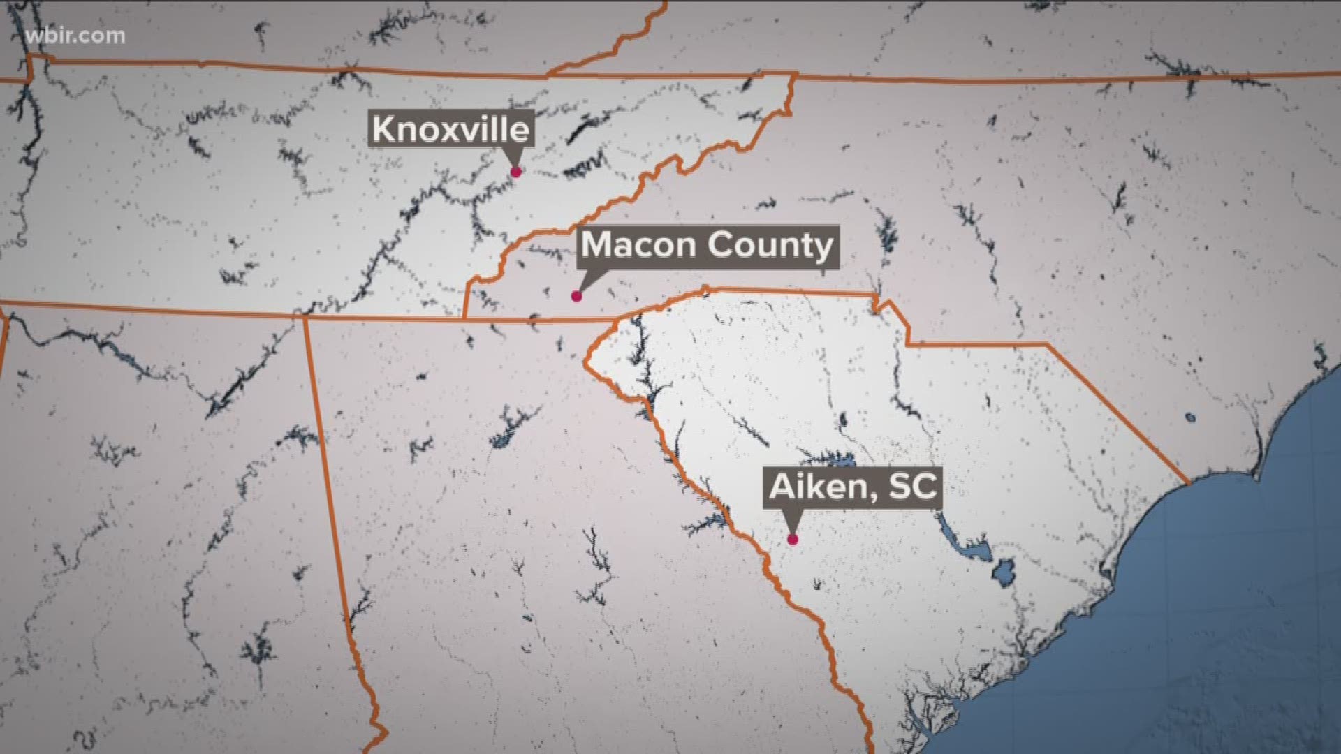 Air traffic controllers said they lost contact with the flight at about 6:20 p.m. Thursday when it was about 17 miles south of Macon County Airport in Franklin, North Carolina.