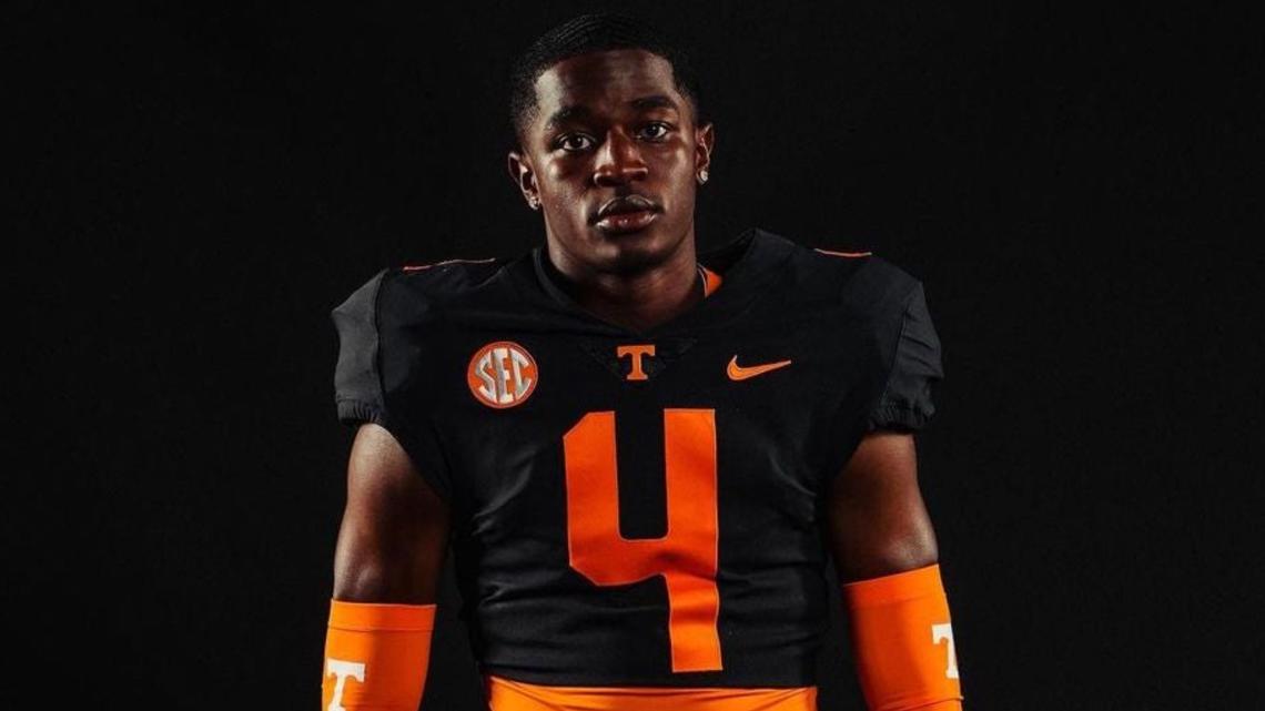 Five-star class of 2024 WR Mike Matthews commits to Tennessee | wbir.com