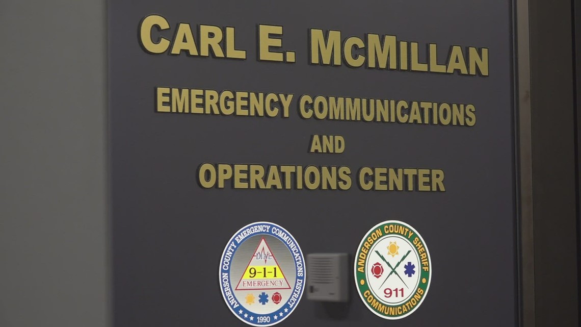 'We take every complaint, every call' | Inside the Anderson Co. dispatch center on the Fourth of July - Vimarsana News