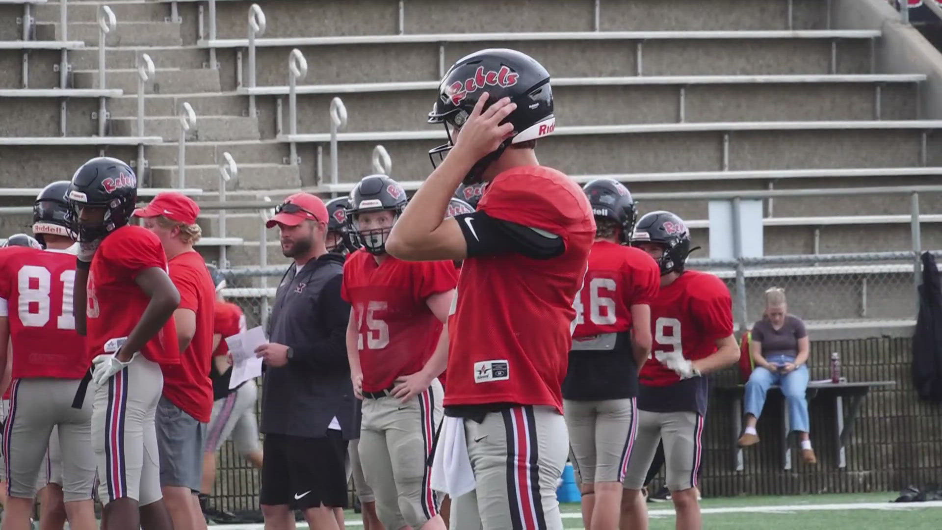 Maryville quarterback Will Jones and Midway linebacker Tate Mason are taking home the weekly honors.