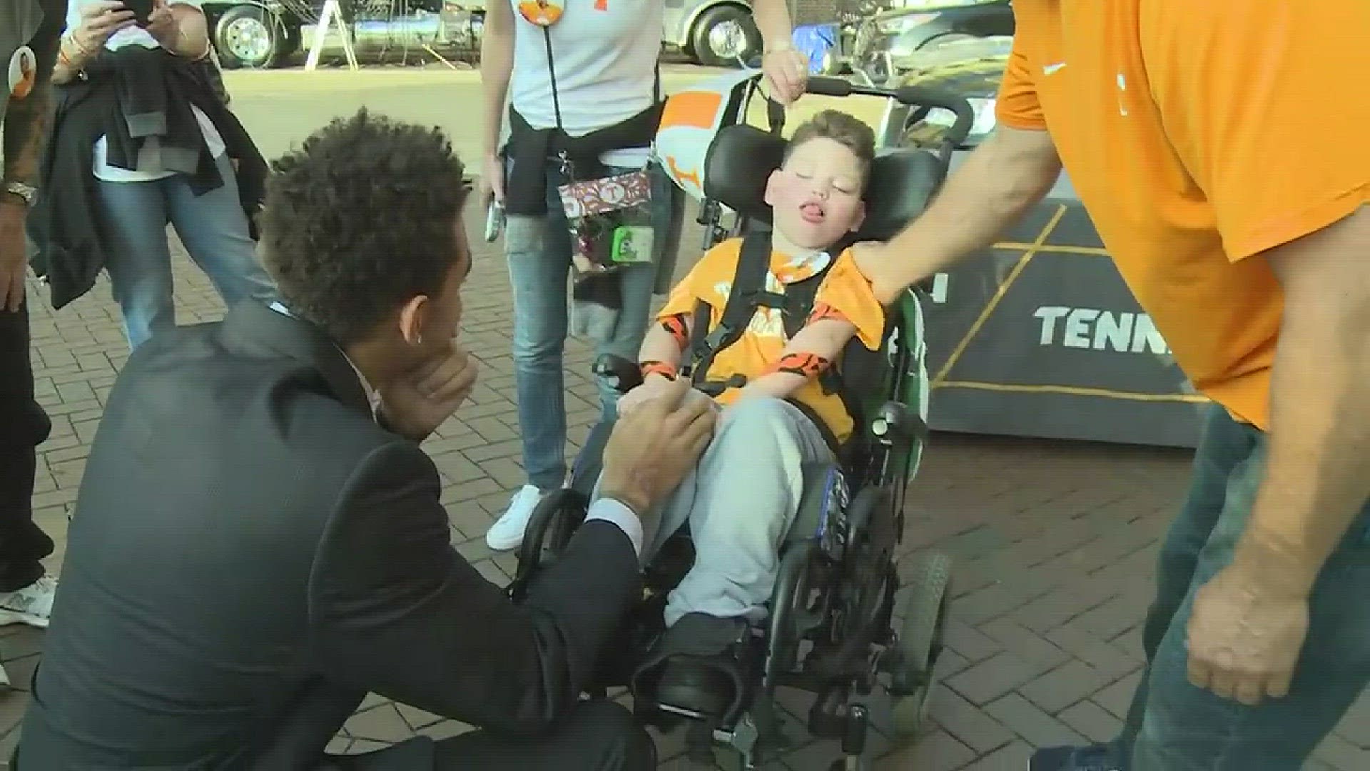 Jarrett Guarantano's special needs cousin Ryan made the trip from Winston-Salem, North Carolina to see him at the Vol Walk before the homecoming game. The Vols QB teared up after seeing his cousin.