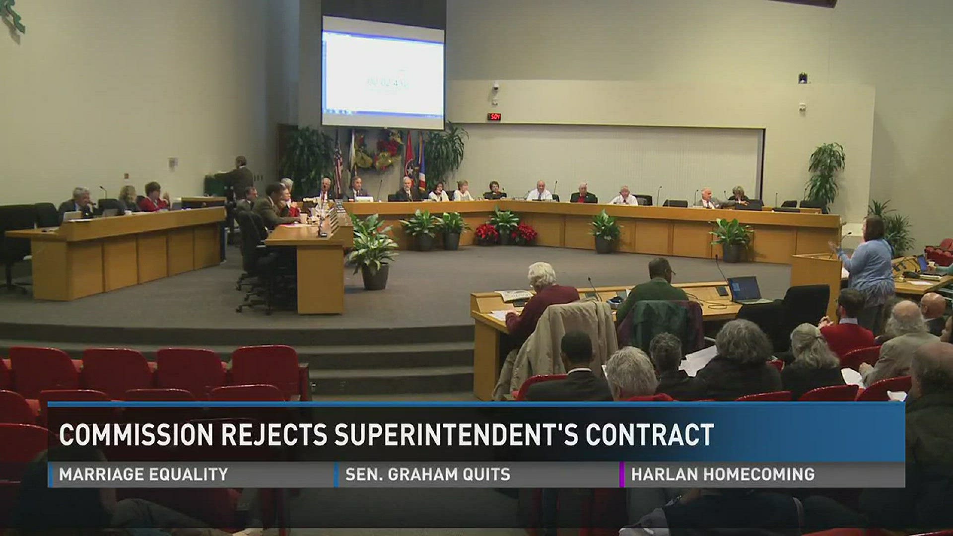 Nine of 11 Knox County commissioners rejected a contract Monday for Knox County Superintendent Jim McIntyre - but their vote has no force. Dec. 21, 2015