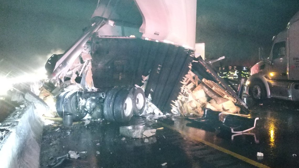 TDOT: I-40E near Chilhowee Drive closed due to multi-tractor trailer crash - Vimarsana News