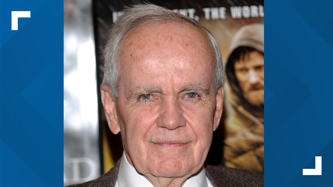 Renowned Knoxville author Cormac McCarthy dies at 89