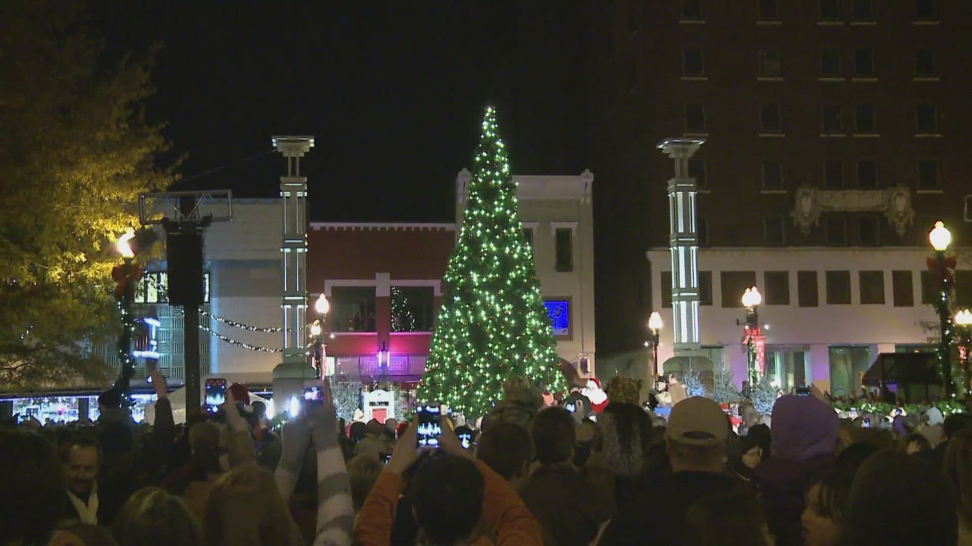 Knoxville's Regal Celebration of Lights to kick off Christmas in the