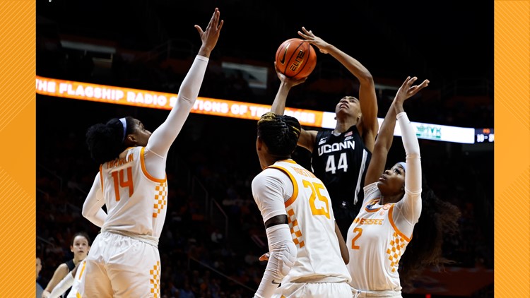 Lady Vols unable to pull off comeback, fall to No. 5 UConn, 84-67