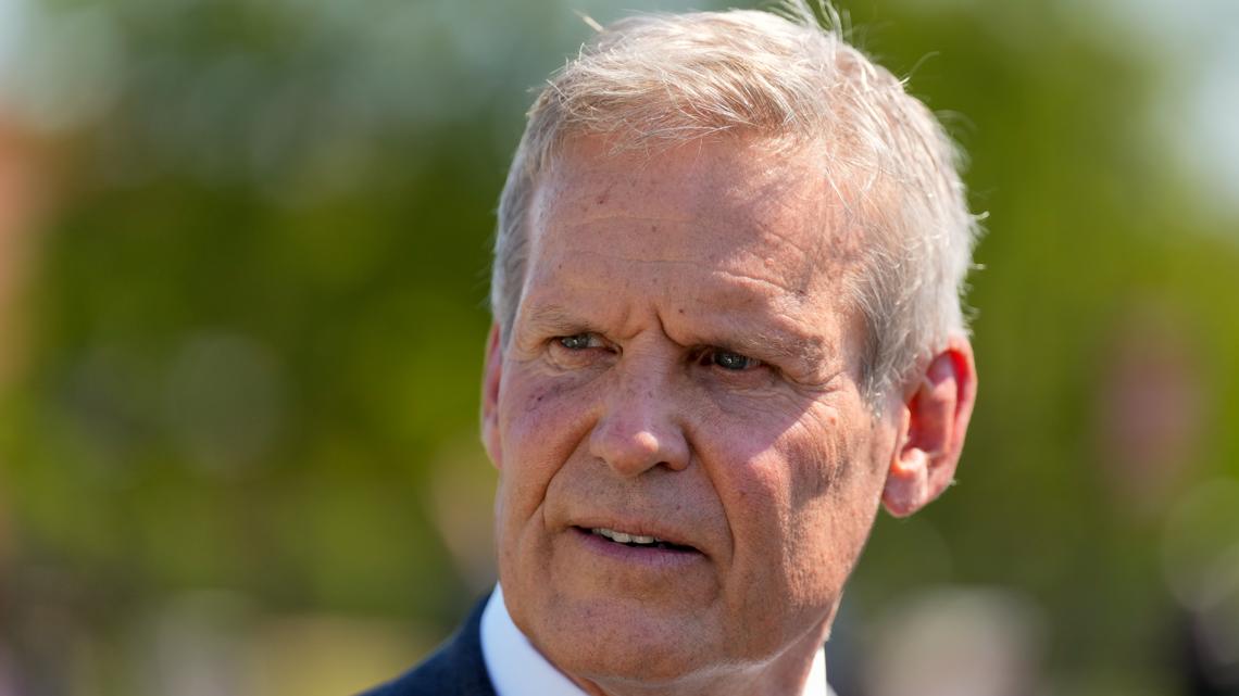 Governor OKs penalizing adults helping minors receive abortions - Vimarsana News