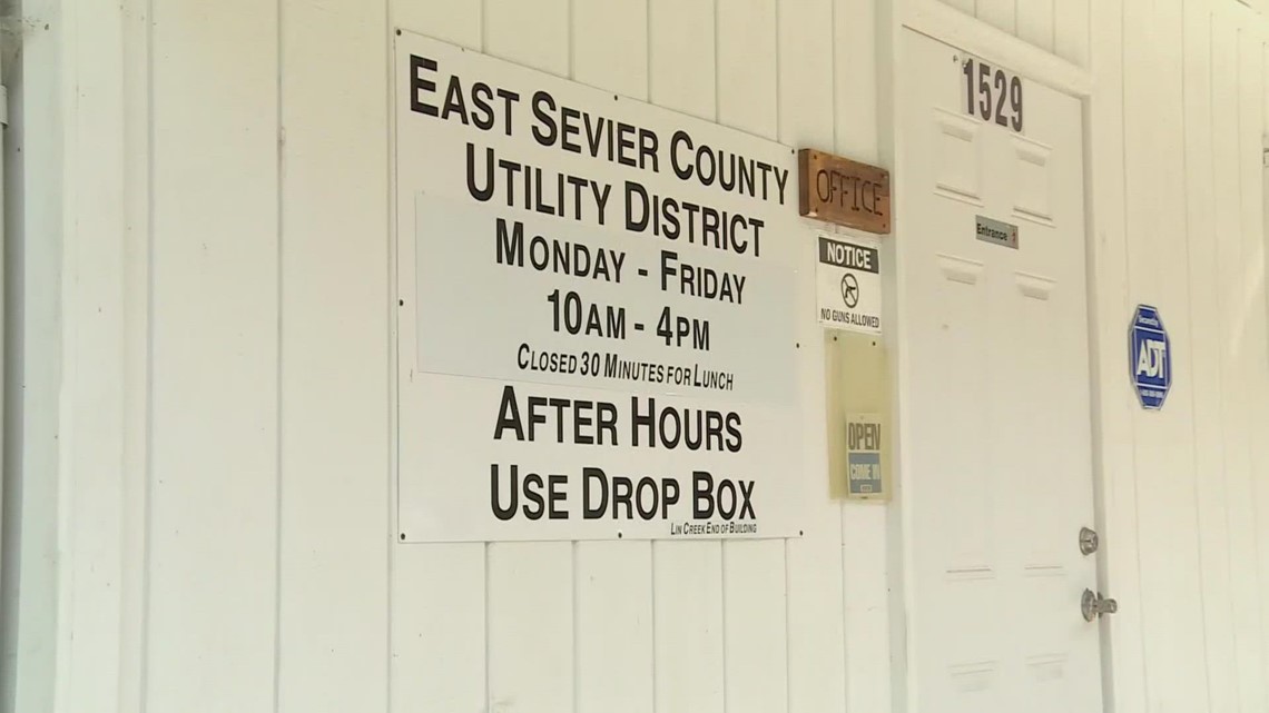Customers travel Nashville to ask for state help over spotty water service on English Mountain - Vimarsana News