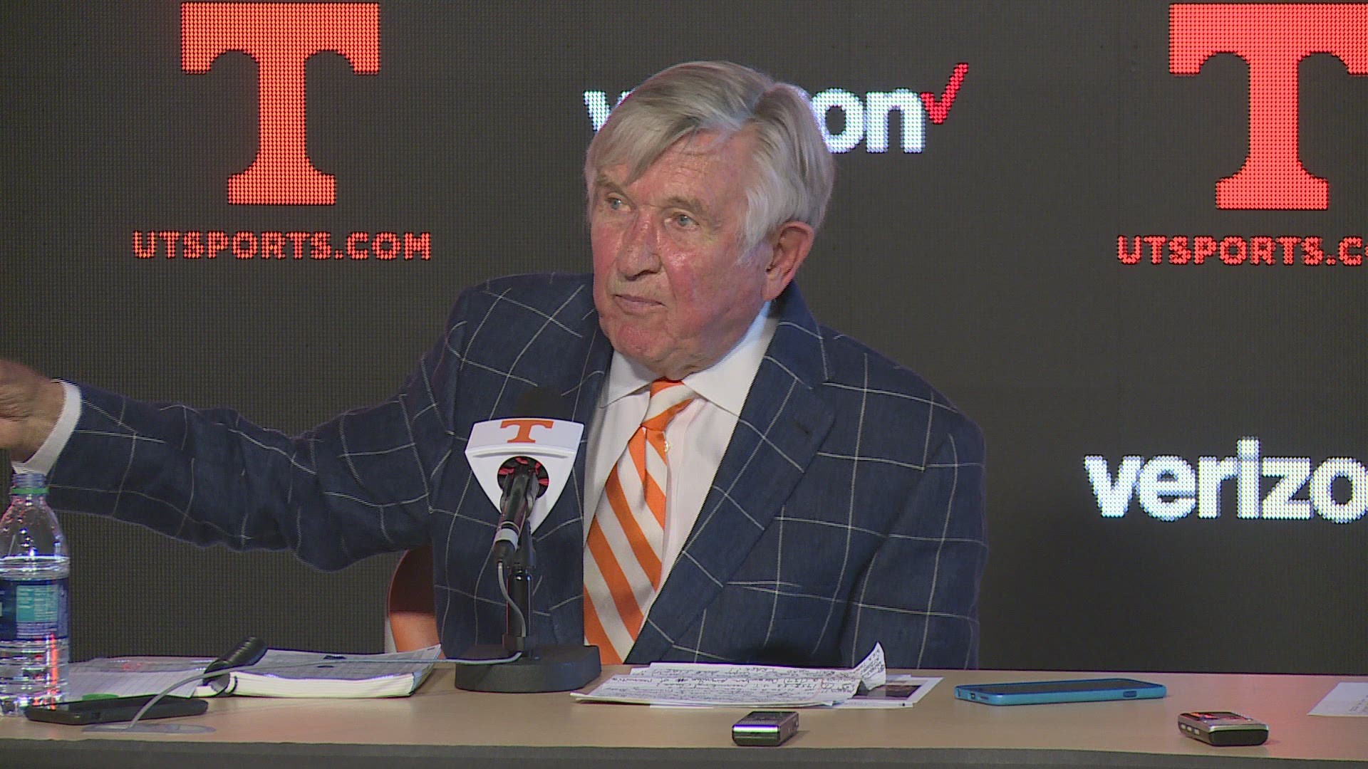 Tennessee legends Johnny Majors and Gus Manning talked with the media on Wednesday to share stories about the 1956 Tennessee football team that won the SEC Championship.