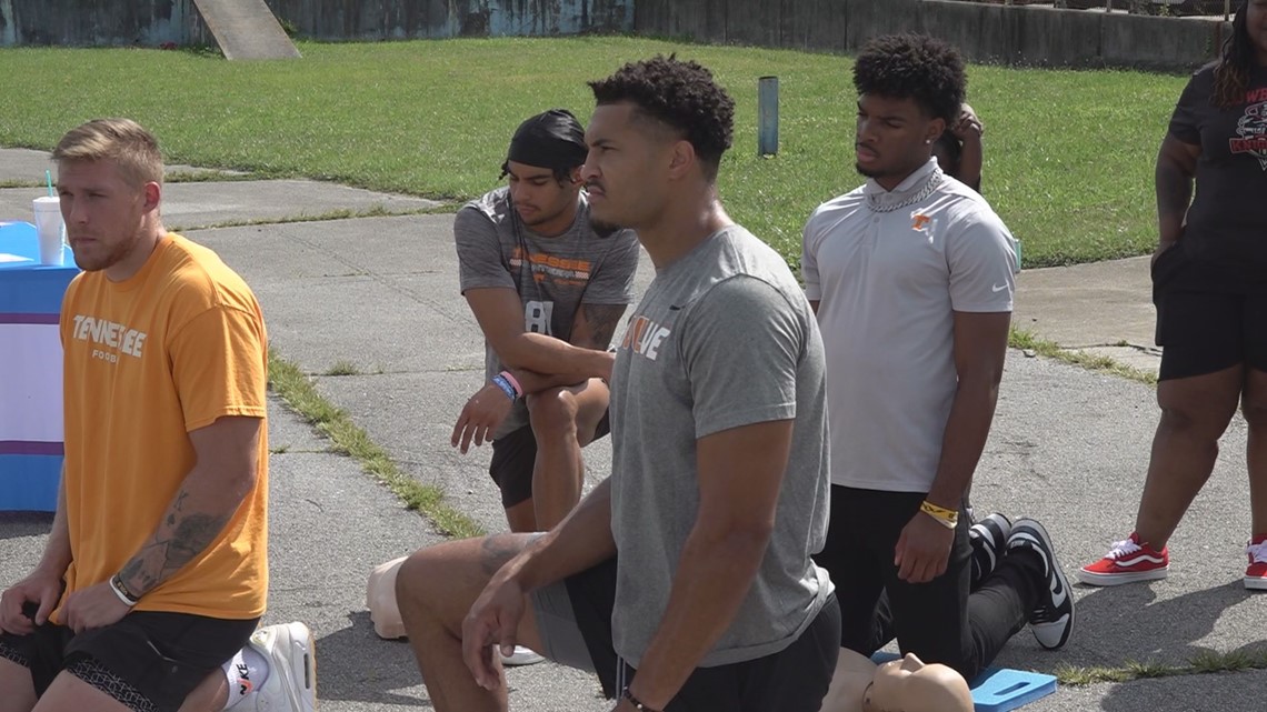 Vols player helps underserved communities as he begins the path to recovery - Vimarsana News